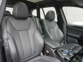 BMW iX3 (2022) thumbnail 8