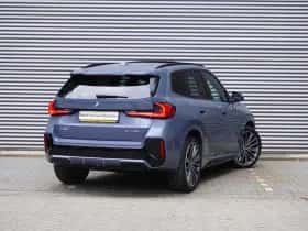 BMW iX1 (2026) thumbnail 11