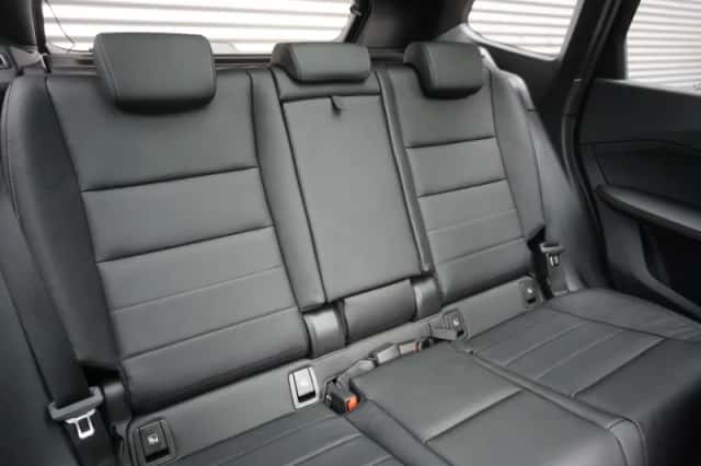 BMW iX1 (2026) thumbnail 5