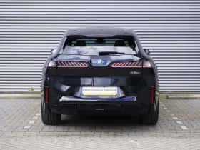 BMW iX3 (2026) thumbnail 12