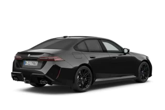 BMW M5 (2026) thumbnail 2