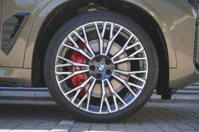 BMW X5 (2026) thumbnail 6