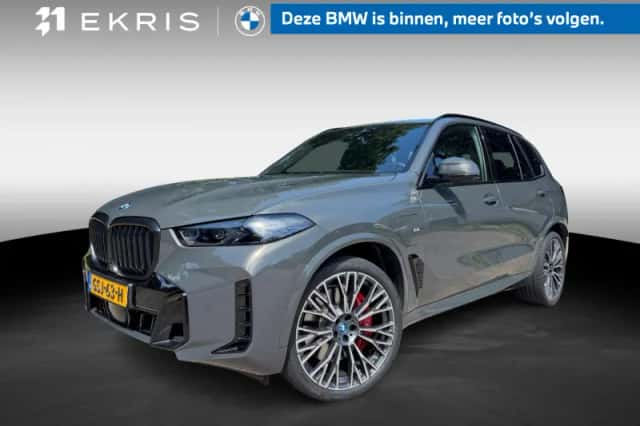 BMW X5 (2024) thumbnail 1