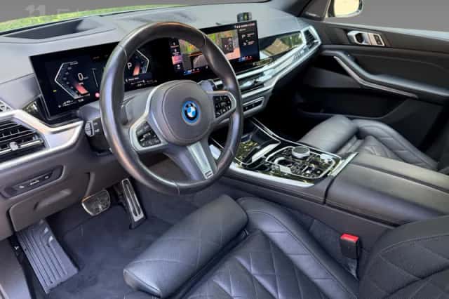 BMW X5 (2024) thumbnail 3
