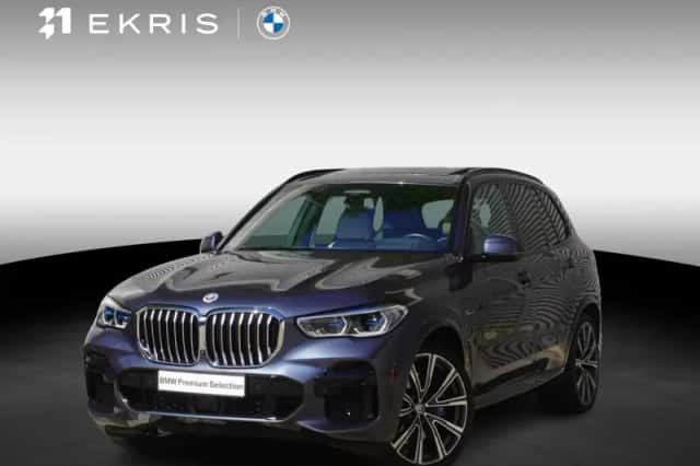 BMW X5 (2022) thumbnail 1