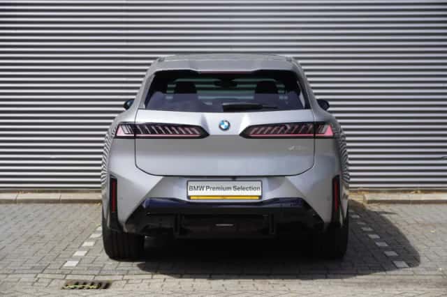 BMW iX3 (2026) thumbnail 5