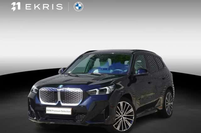 BMW iX1 (2026) thumbnail 1