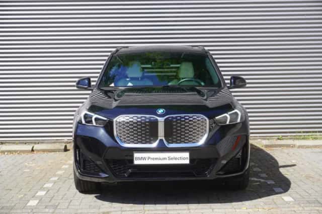 BMW iX1 (2026) thumbnail 3