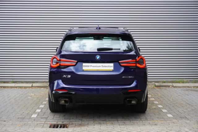 BMW X3 (2023) thumbnail 5