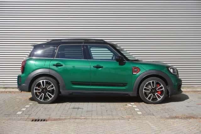 MINI Countryman (2023) thumbnail 4