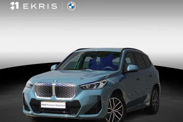 BMW iX1 (2026) thumbnail 1