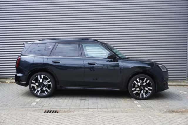 MINI Countryman (2026) thumbnail 4