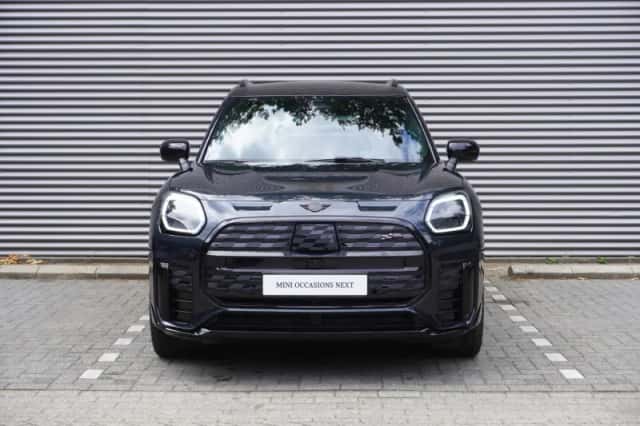 MINI Countryman (2025) thumbnail 3