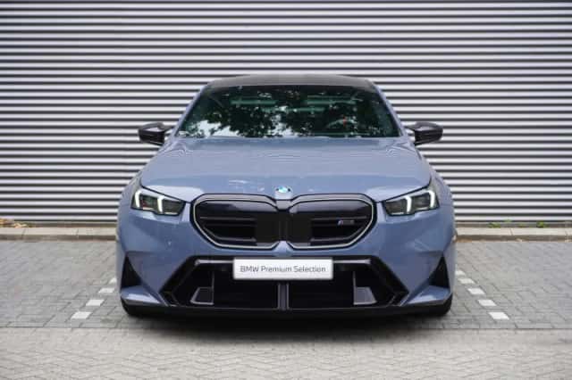 BMW 5-Serie (2025) thumbnail 3