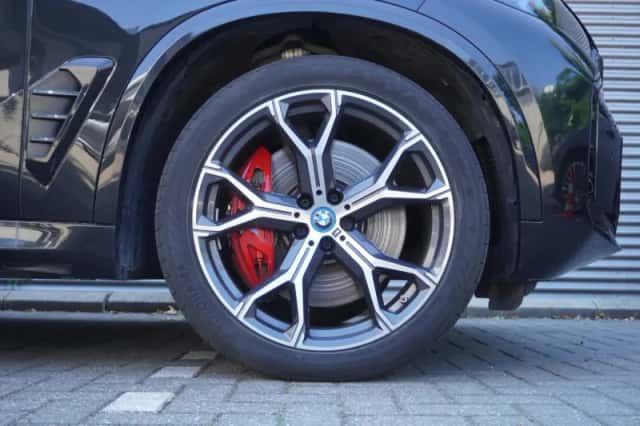 BMW X5 (2025) thumbnail 6