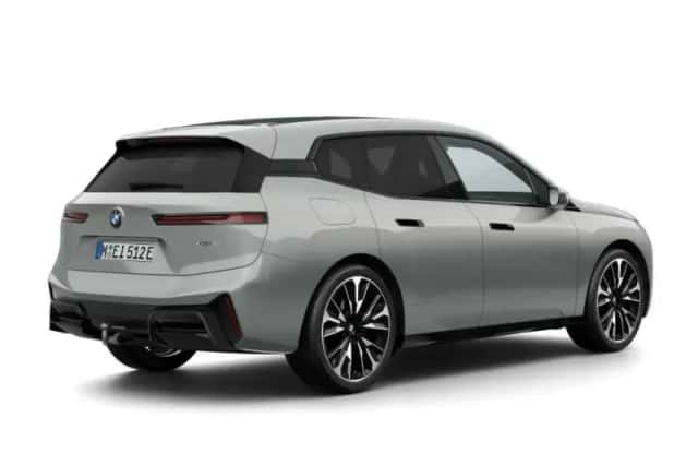 BMW iX (2026) thumbnail 2