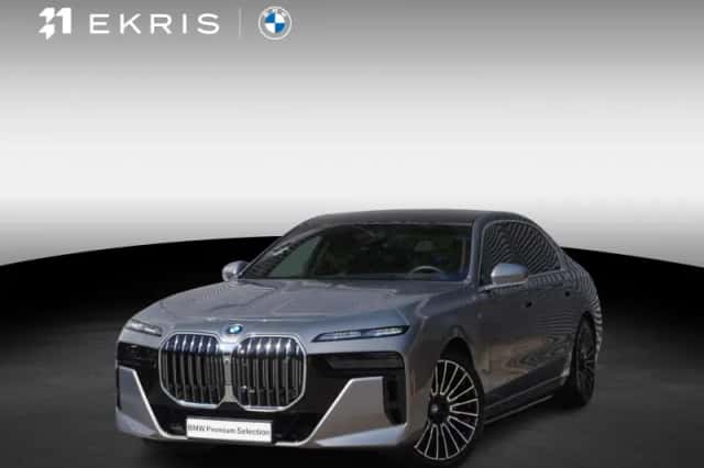 BMW i7 (2026) thumbnail 1