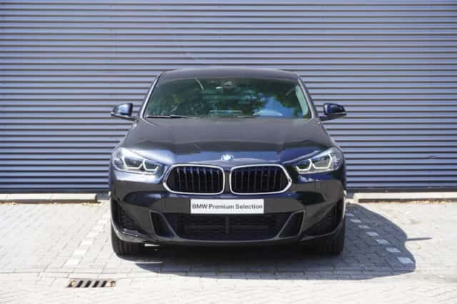 BMW X2 (2021) thumbnail 3