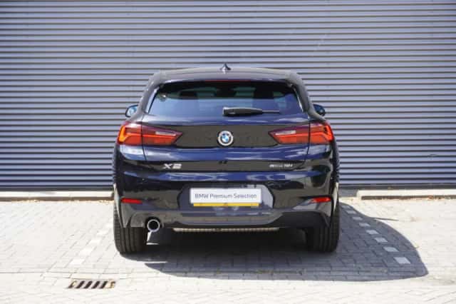 BMW X2 (2021) thumbnail 5