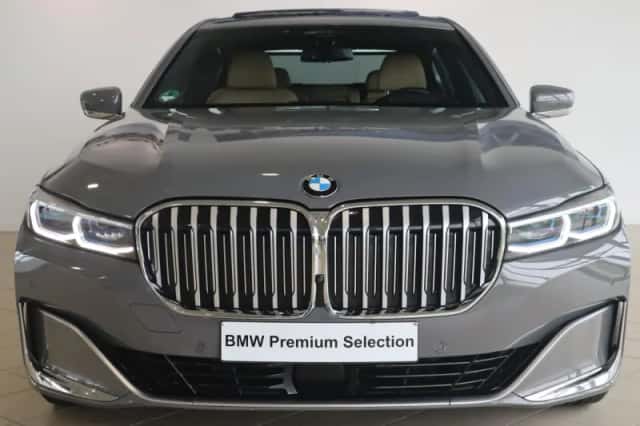 BMW 7-Serie (2020) thumbnail 4