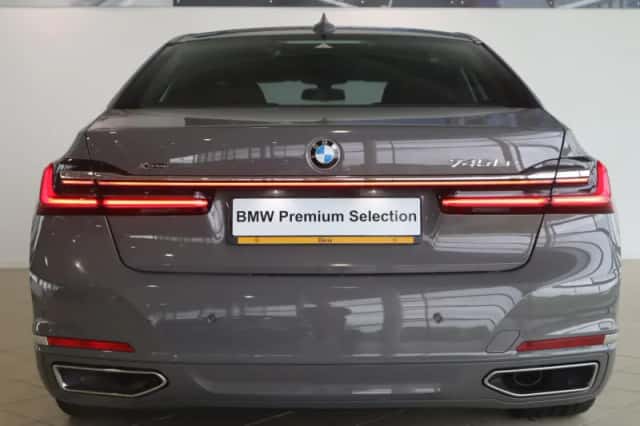 BMW 7-Serie (2020) thumbnail 5