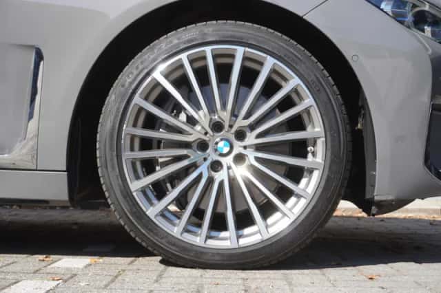 BMW 7-Serie (2020) thumbnail 6