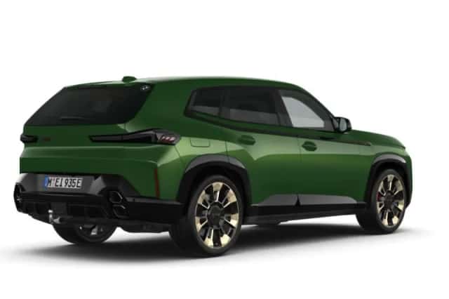 BMW XM (2026) thumbnail 2