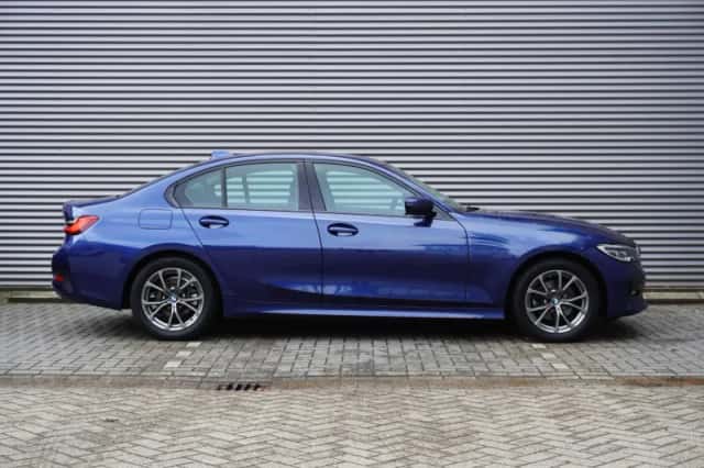 BMW 3-Serie (2021) thumbnail 4