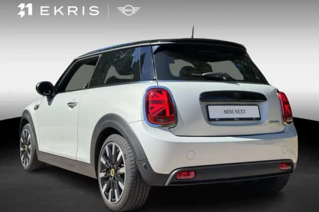 MINI Mini Electric (2022) thumbnail 2
