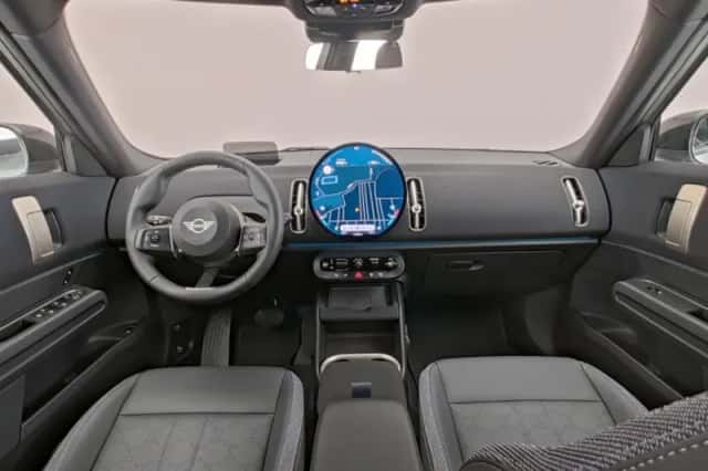 MINI Countryman (2025) thumbnail 4