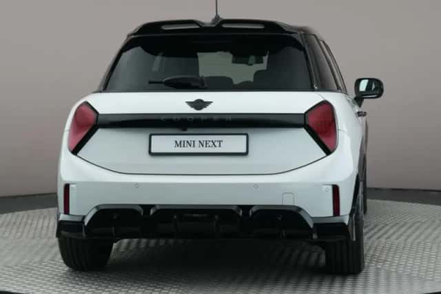 MINI Cooper (2025) thumbnail 4