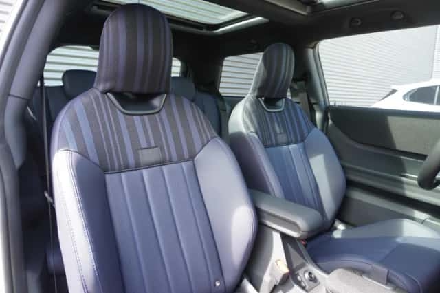 MINI Cooper S (2026) thumbnail 6