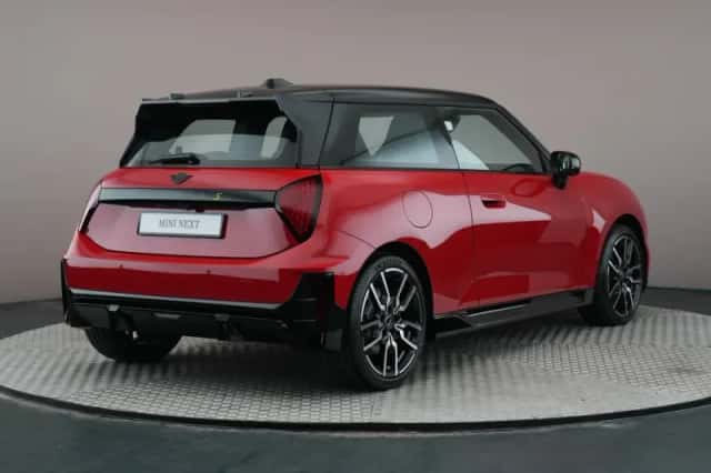 MINI Mini Electric (2025) thumbnail 2
