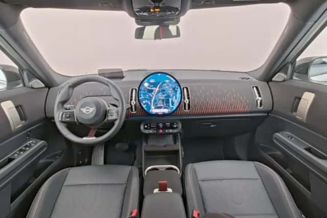 MINI Countryman (2025) thumbnail 5