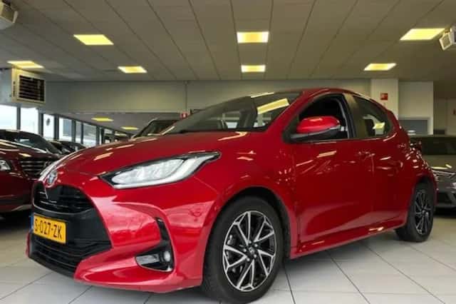 Toyota Yaris (2023) thumbnail 1