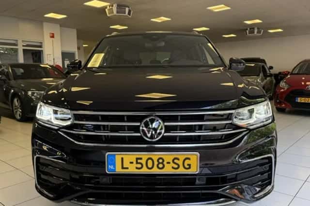 Volkswagen Tiguan (2020) thumbnail 4