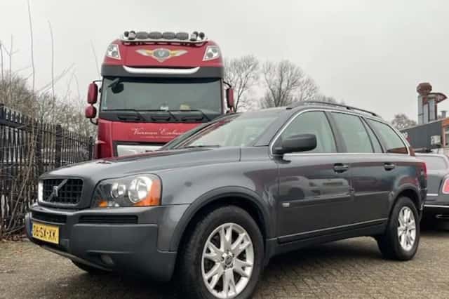 Volvo XC90 (2006) thumbnail 1