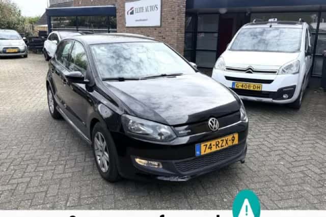 Volkswagen Polo (2011) thumbnail 1