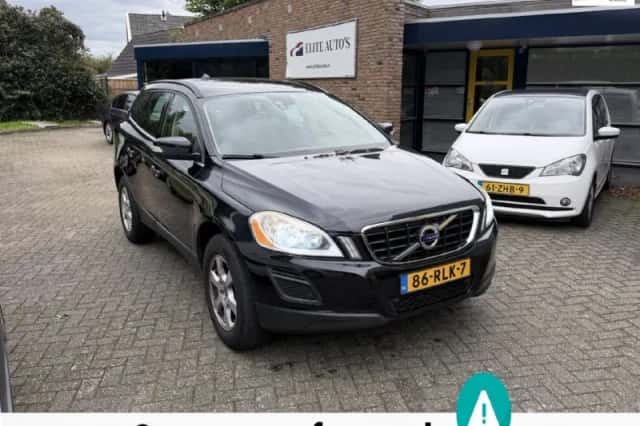 Volvo XC60 (2011) thumbnail 1