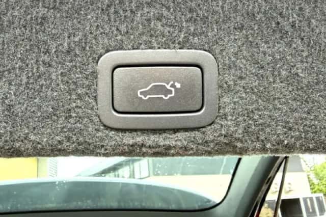 Volvo XC60 (2011) thumbnail 6