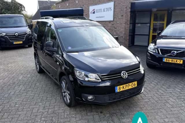 Volkswagen Caddy (2013) thumbnail 3