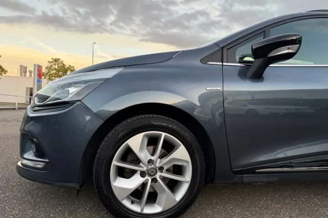 Renault Clio (2017) thumbnail 6