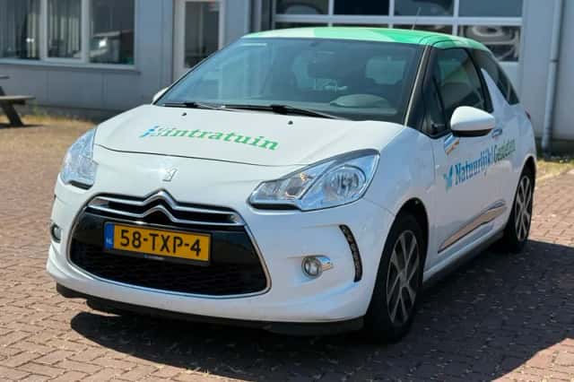 Citroën DS3 (2012) thumbnail 1