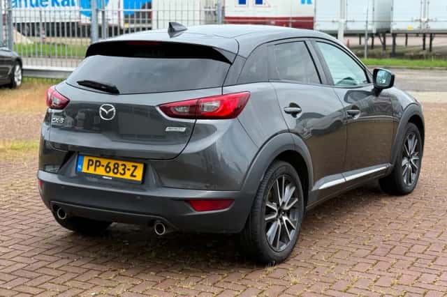 Mazda CX-3 (2017) thumbnail 6