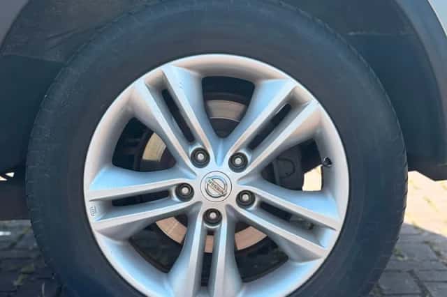 Nissan Qashqai (2013) thumbnail 3