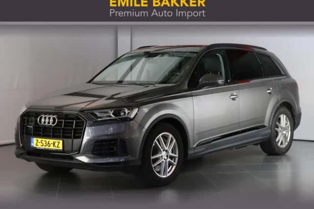 Audi Q7 (2021) thumbnail 1