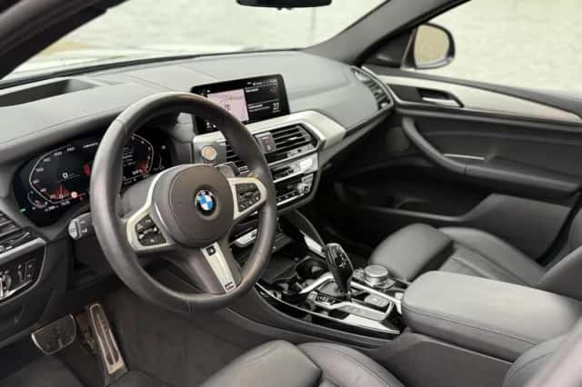 BMW X4 (2021) thumbnail 4