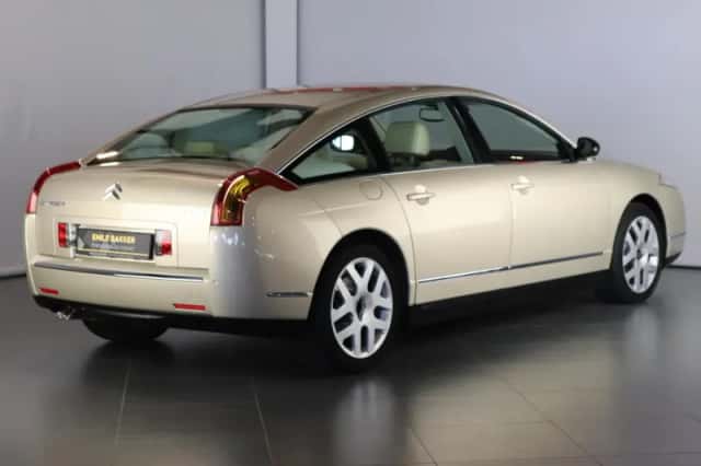 Citroën C6 (2007) thumbnail 2