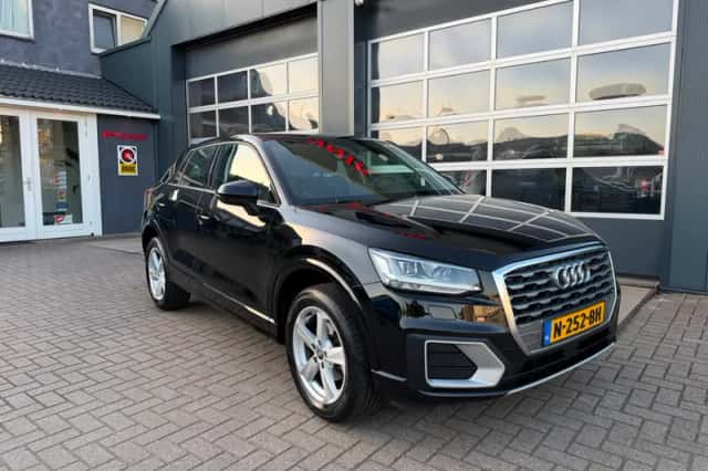 Audi Q2 (2020) thumbnail 1