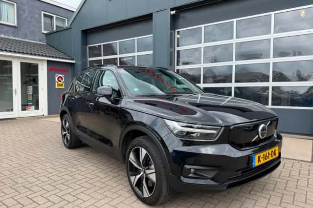 Volvo XC40 (2020) thumbnail 1